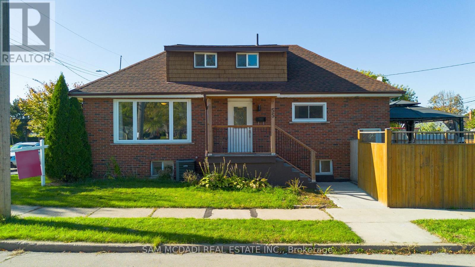 55 ALLAN AVENUE - 33
