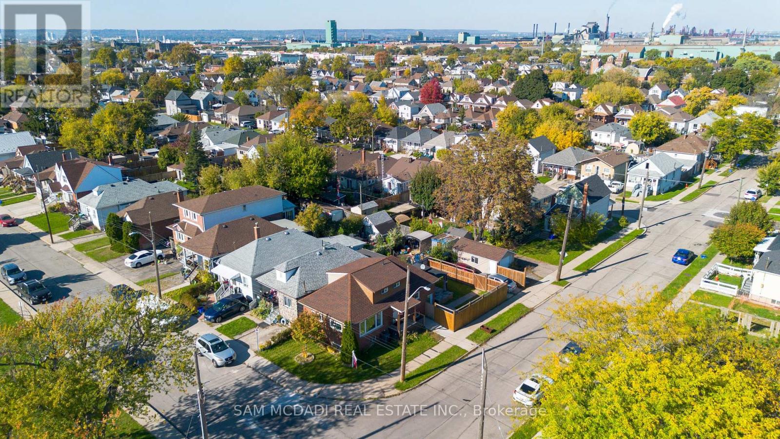 55 ALLAN AVENUE - 34