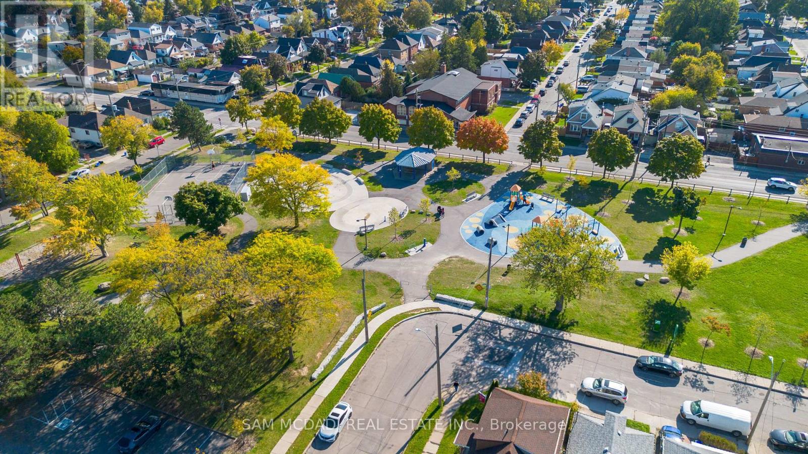 55 ALLAN AVENUE - 38