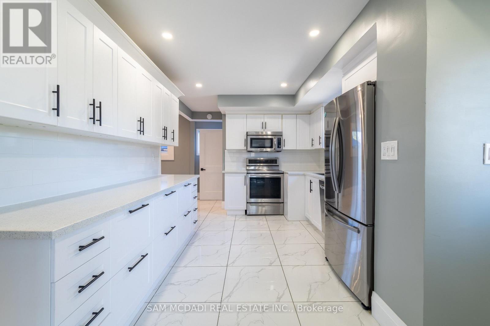 55 ALLAN AVENUE - 6