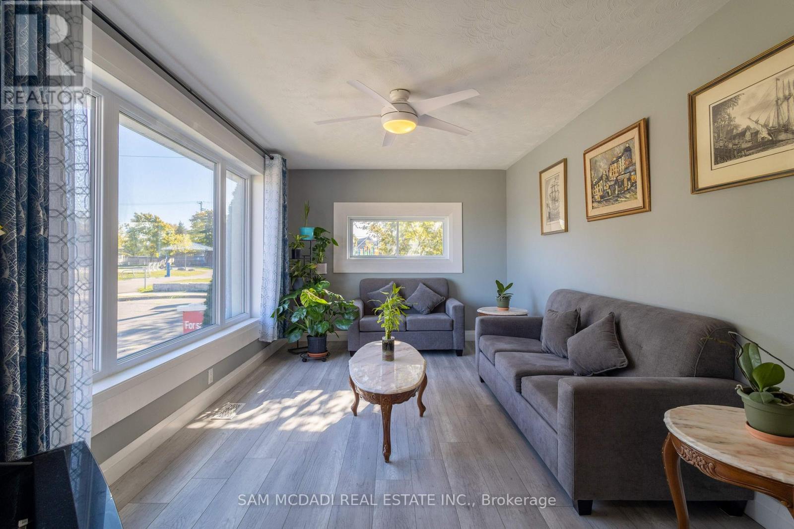 55 ALLAN AVENUE - 7