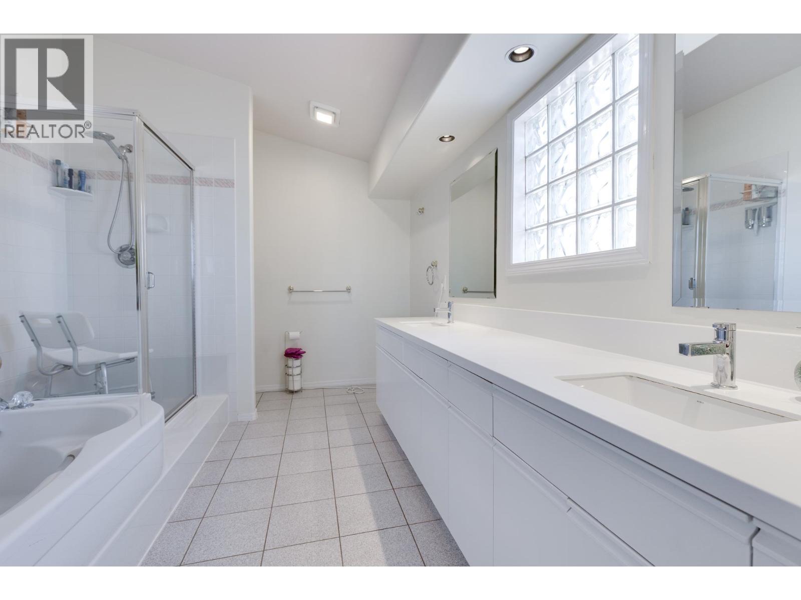 4326 BAKER ROAD, Prince George