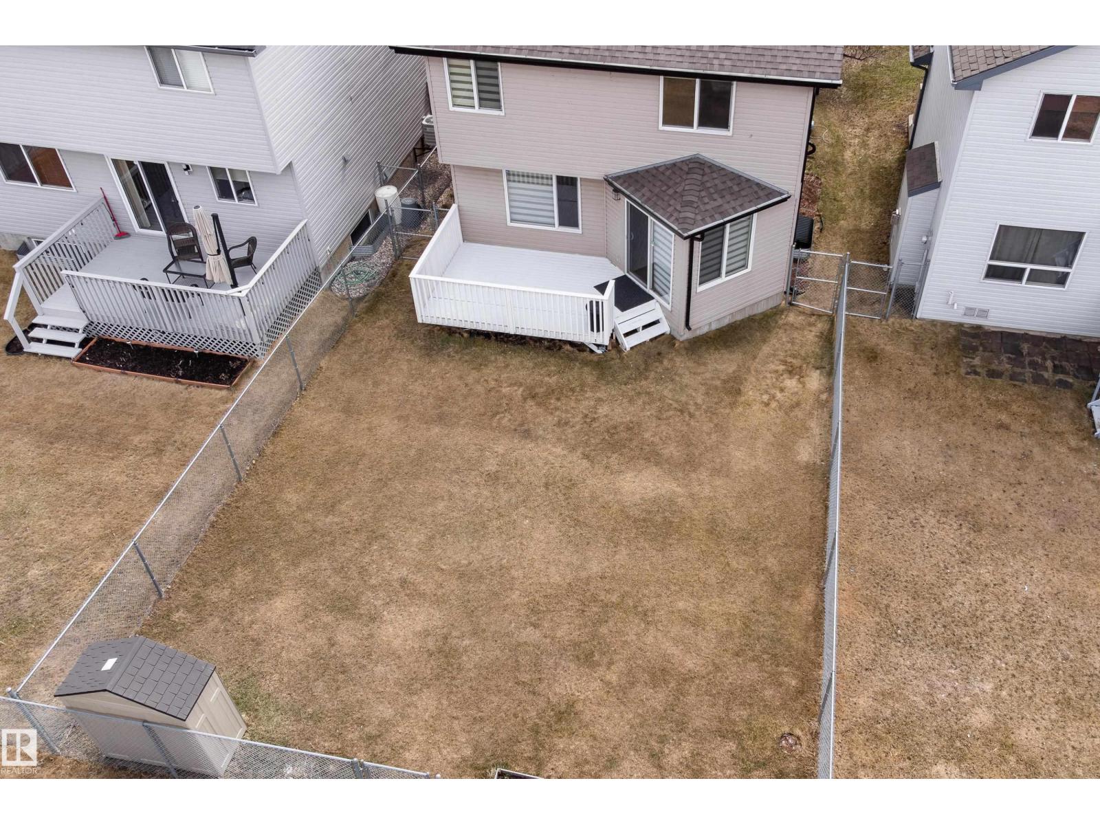 8706 175 AV NW, Edmonton