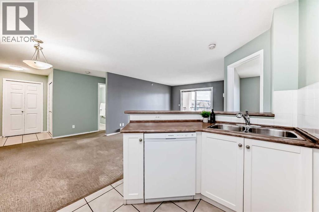 505 Railway Street West, Cochrane