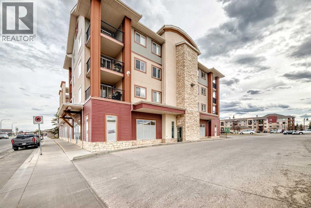 505 Railway Street West, Cochrane