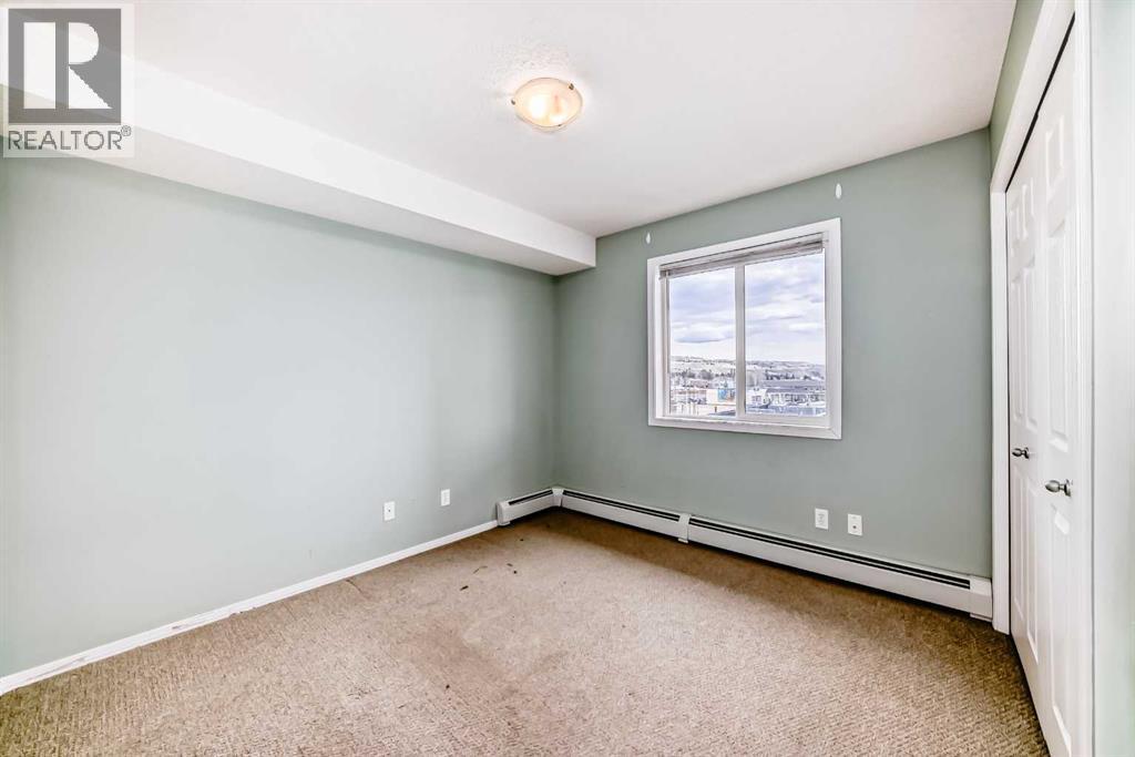 505 Railway Street West, Cochrane