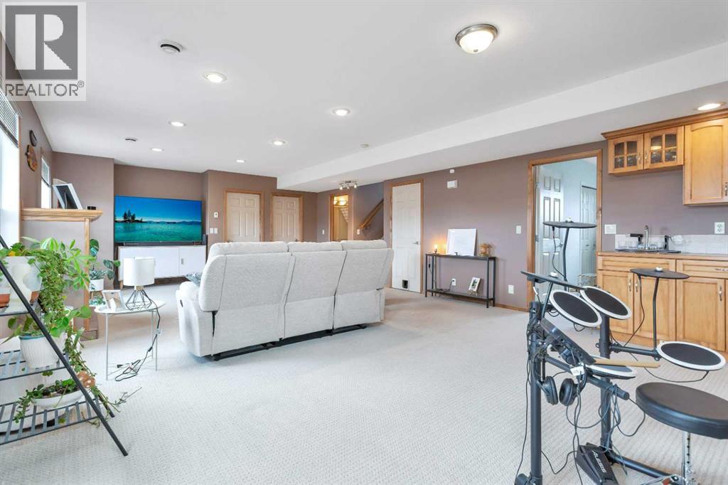 74 Fulmar Close, Sylvan Lake