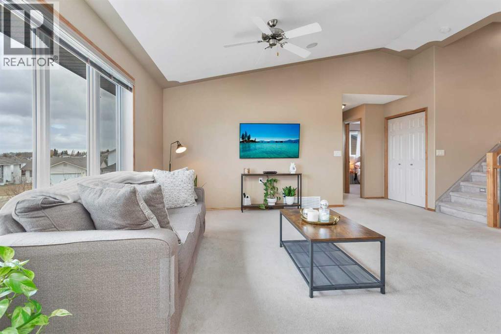 74 Fulmar Close, Sylvan Lake