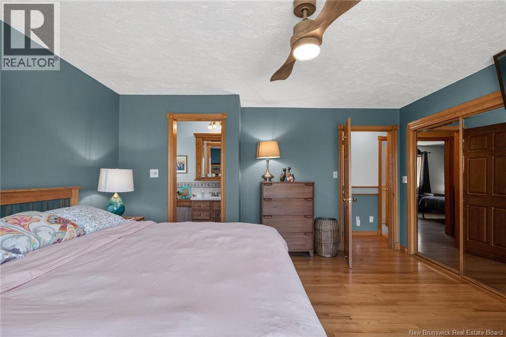 915 Dawson - 17