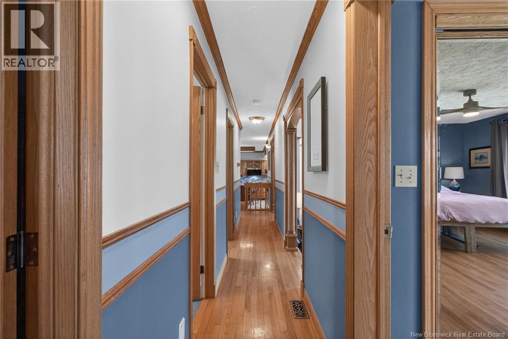 915 Dawson - 21
