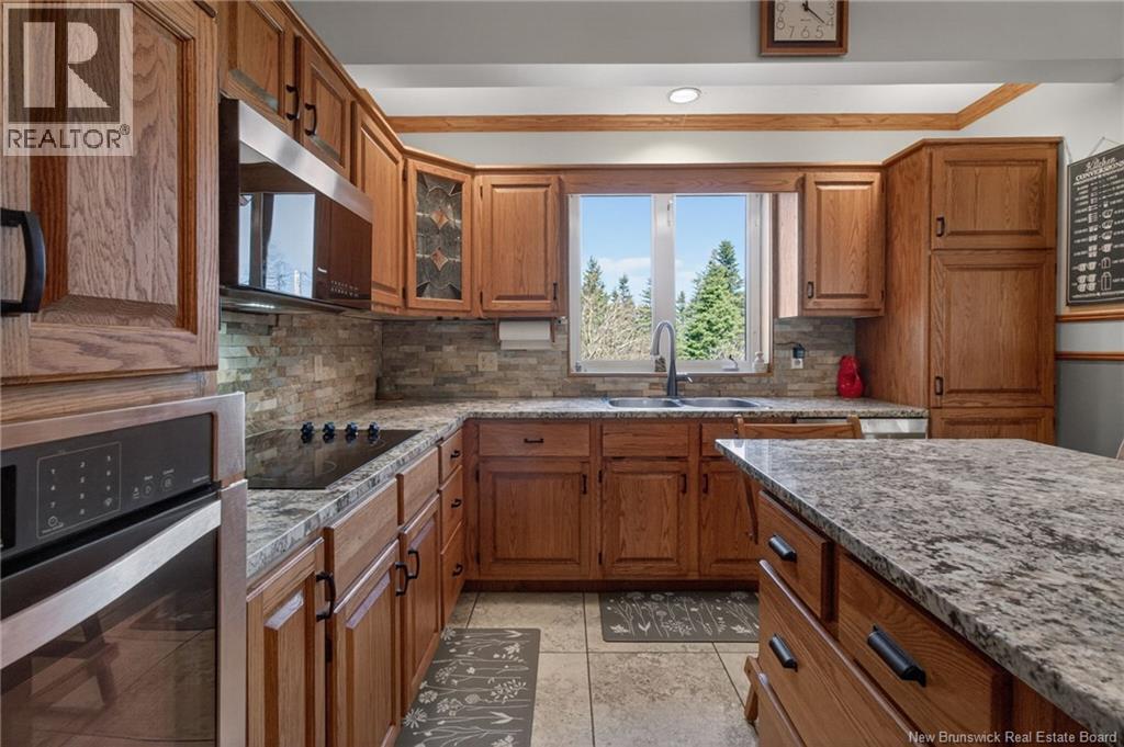 915 Dawson - 36