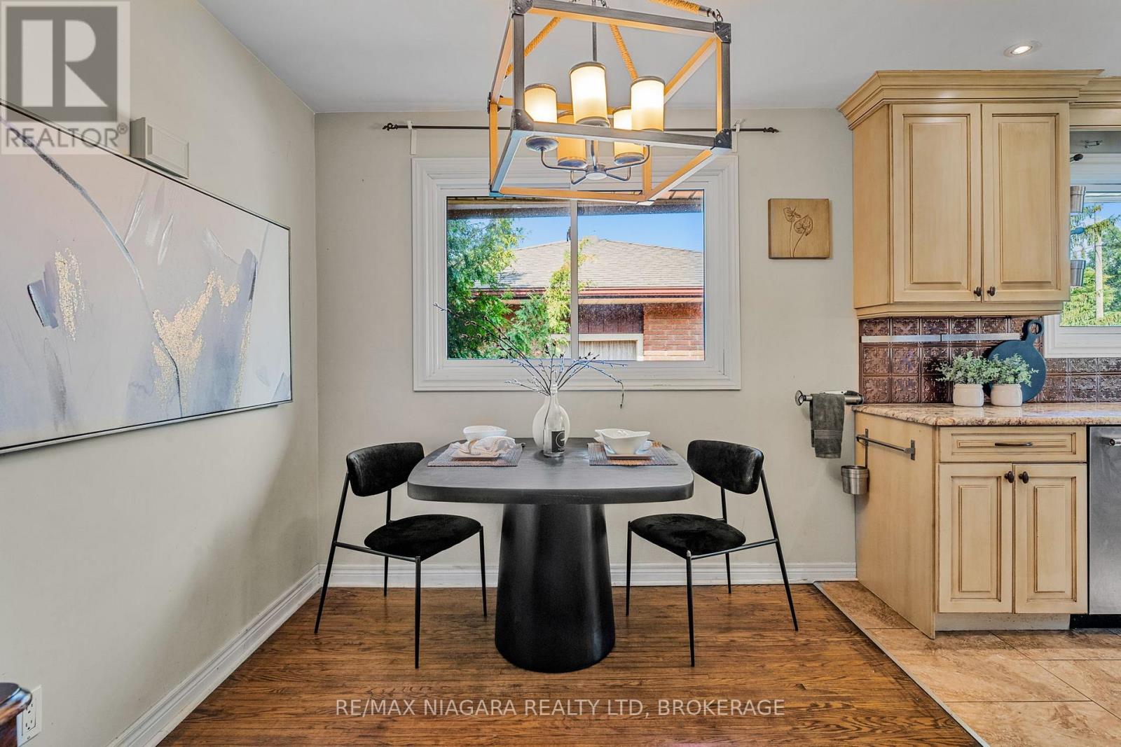 425 FITCH STREET - 10