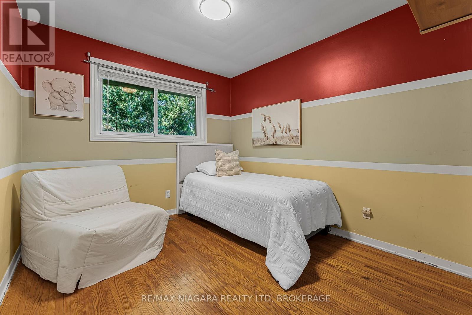425 FITCH STREET - 19