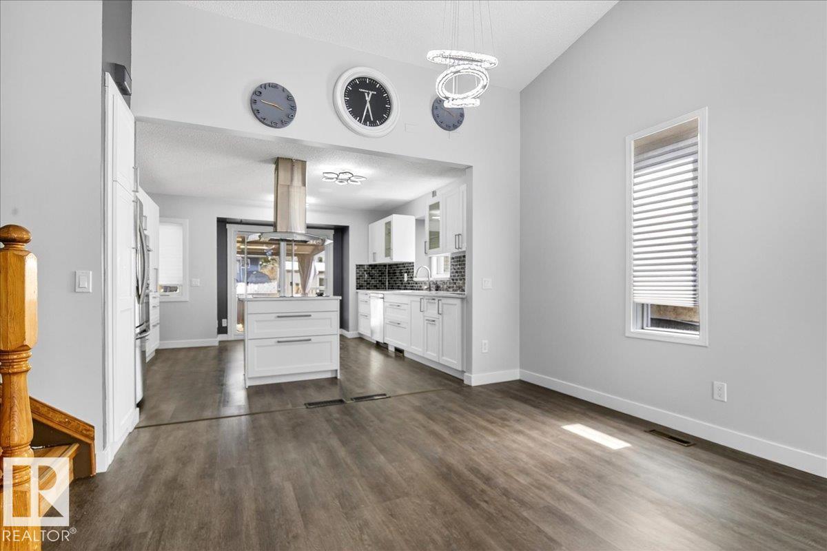7307 190 ST NW, Edmonton
