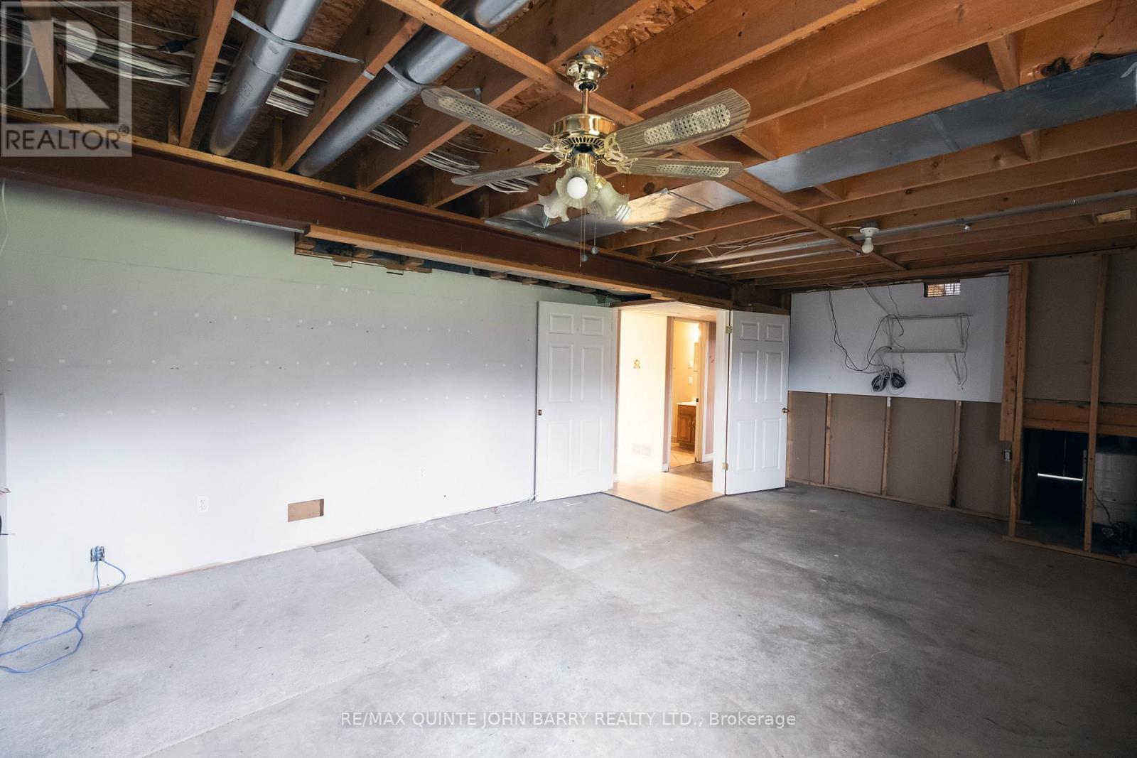 625 SCUTTLEHOLE ROAD - 28