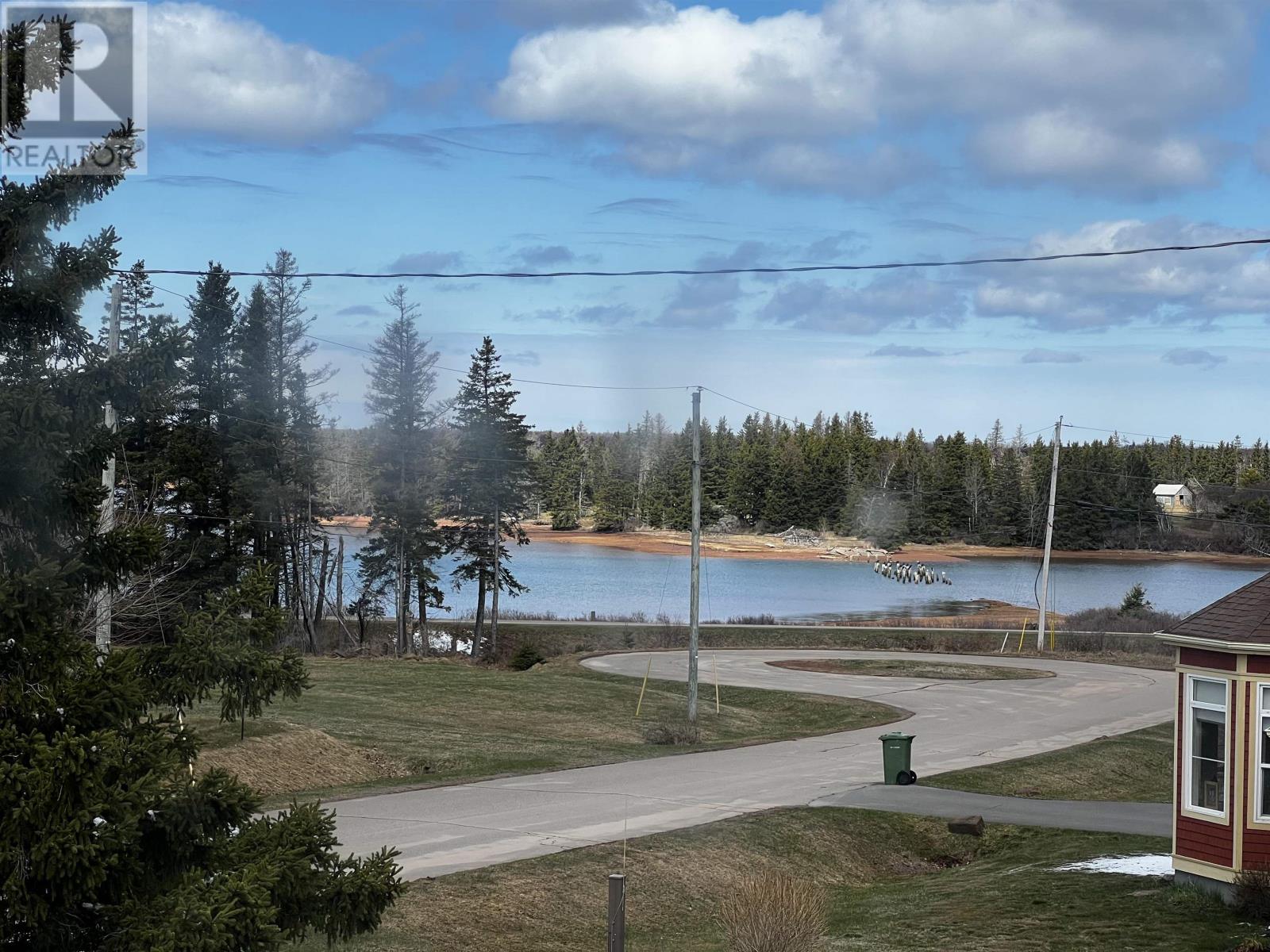 87 Pinette Road - 16