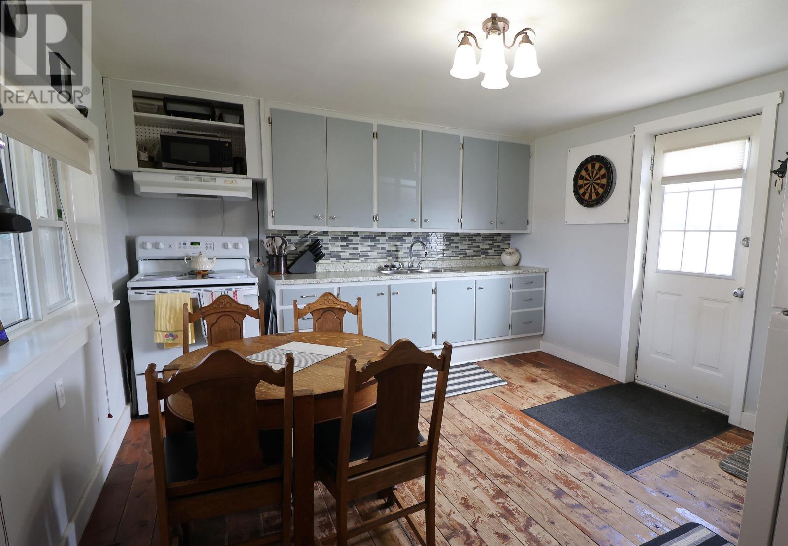 87 Pinette Road - 9