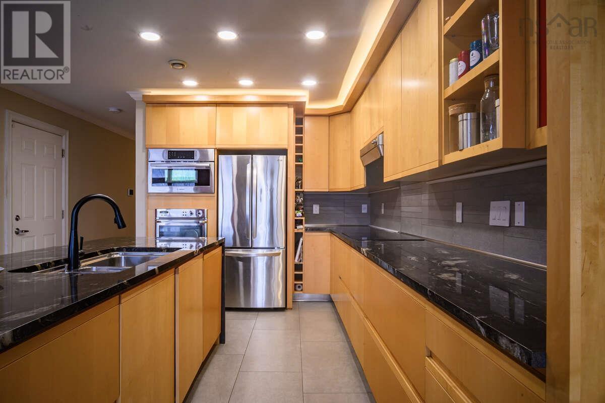 3871 Mont Blanc - Image 3