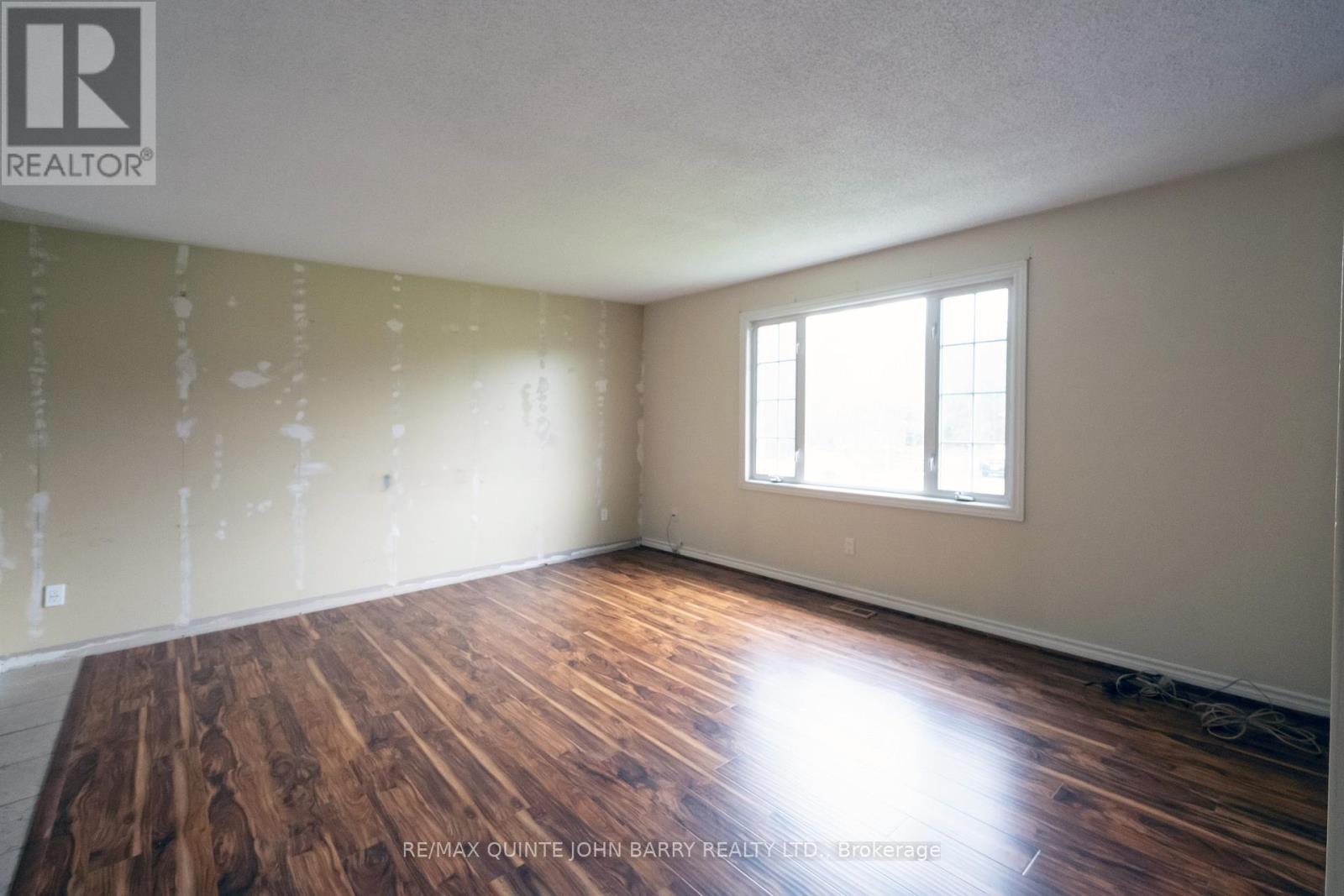 625 SCUTTLEHOLE ROAD - 9