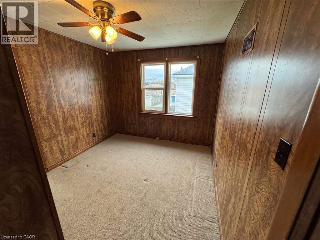 17 LYONS Avenue Unit# 3, Welland, Ontario, L3B1L8 — Photo 3