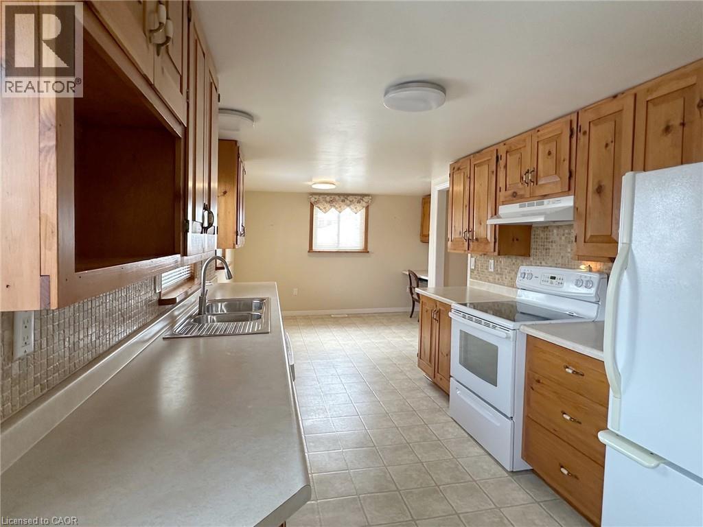 220 REGENT Avenue, Port Dover, Ontario, N0A1N0 — Photo 5