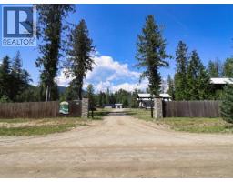 1701 Ireland Road Unit# 10, North Shuswap, BC V0E1M9 Photo 12