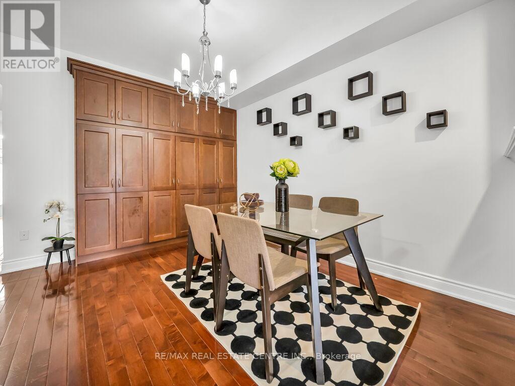 198 DUSKYWING WAY - 12