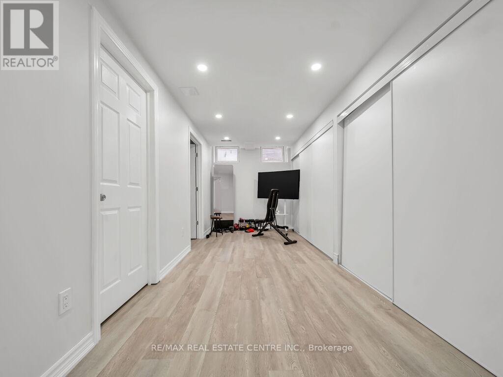 198 DUSKYWING WAY - 42