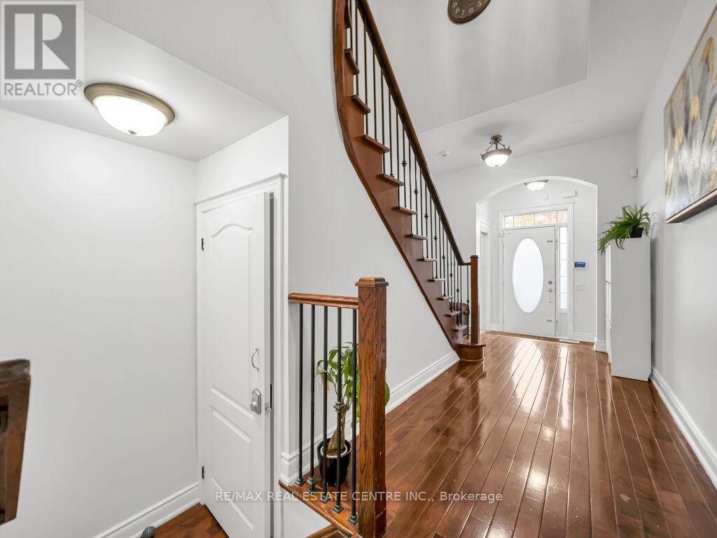 198 DUSKYWING WAY - 7