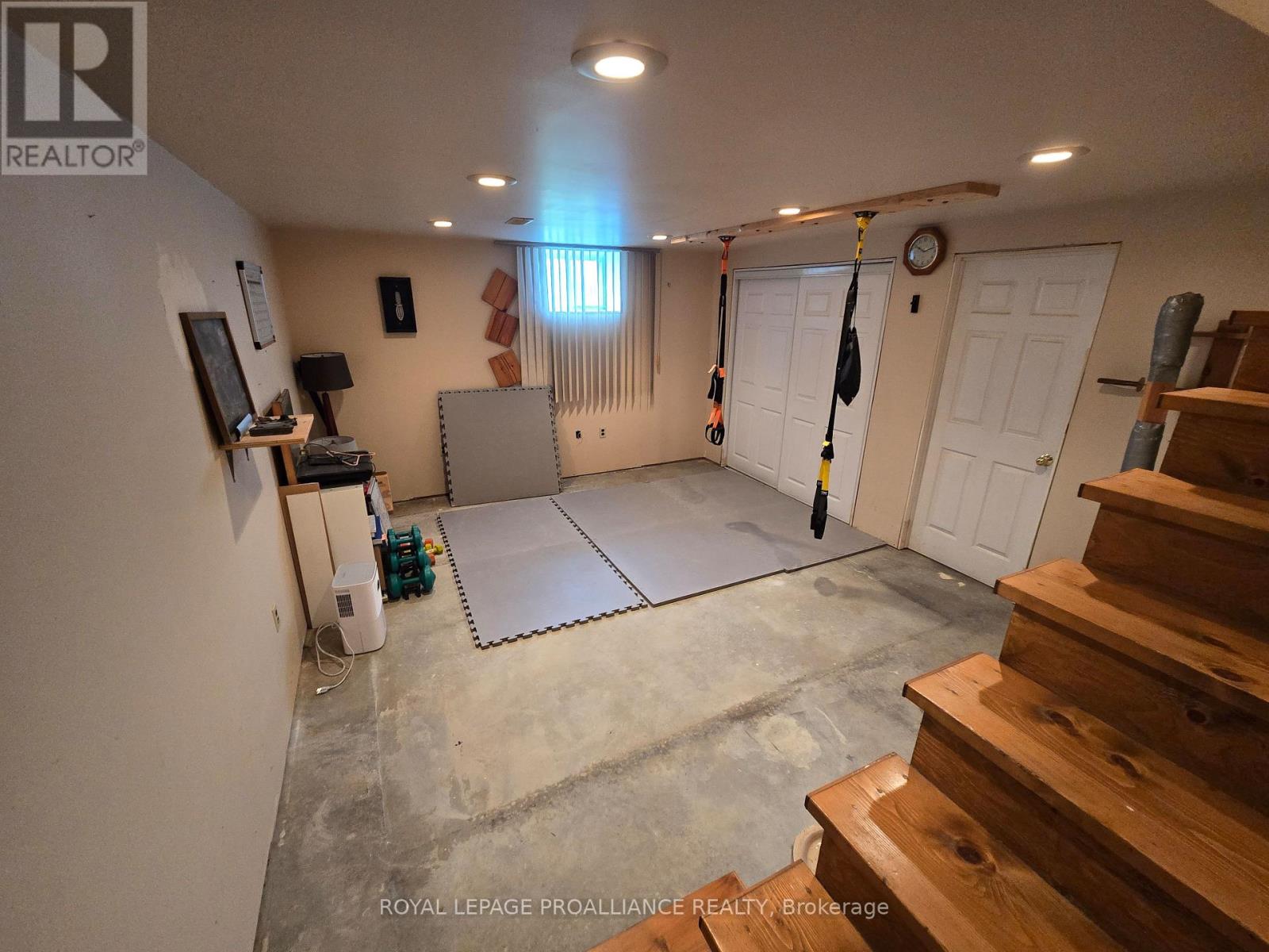 118 HUBBS ROAD - 27