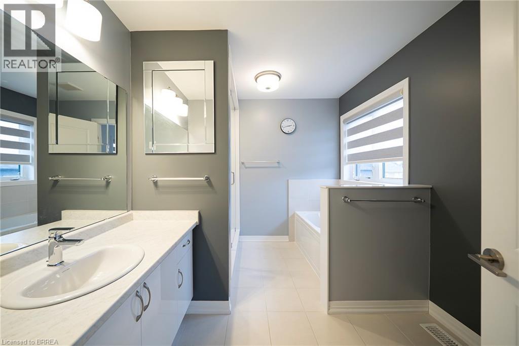 9 TARRISON Street, Brantford, Ontario, N3T5L8 — Photo 25