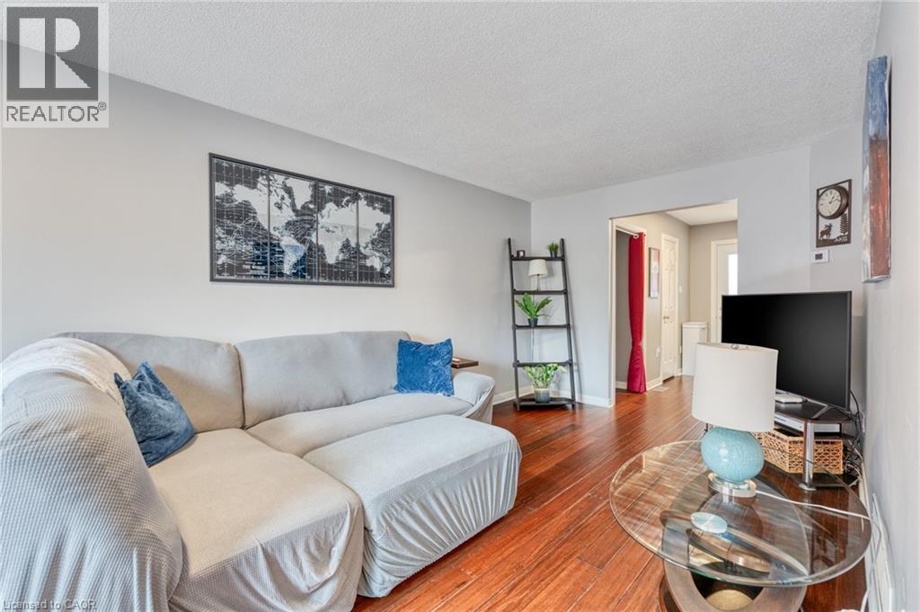 23 DYNASTY Avenue Unit# 1, Stoney Creek, Ontario, L8G4Z5 — Photo 11