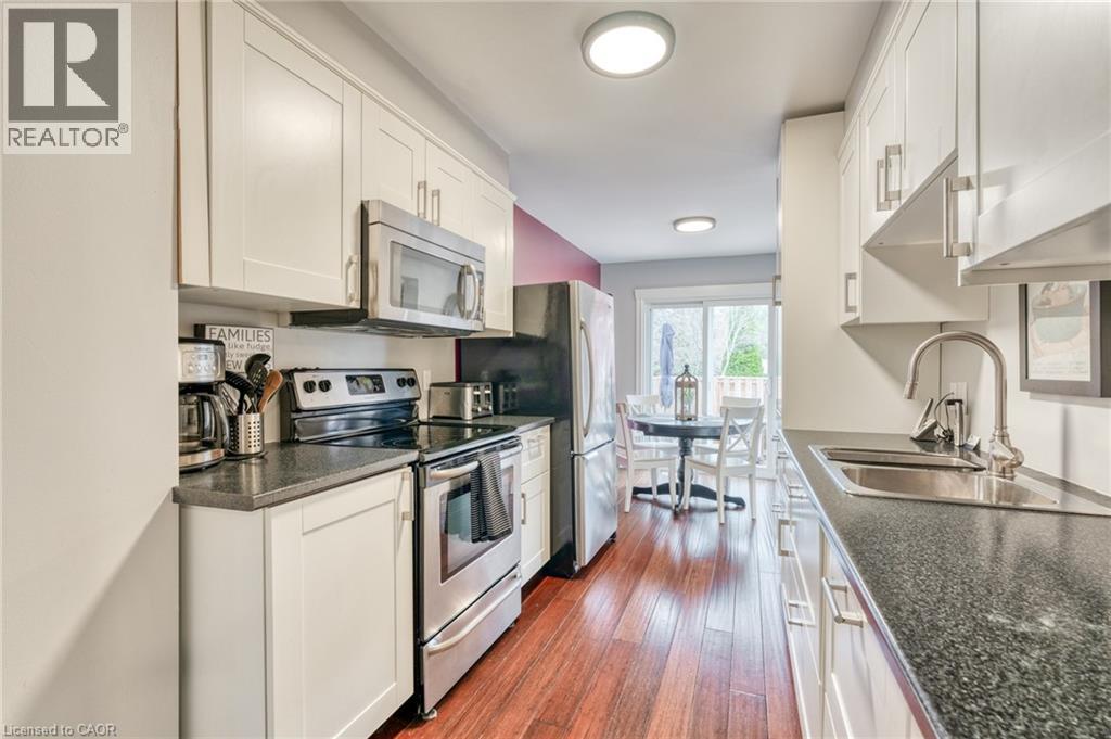 23 DYNASTY Avenue Unit# 1, Stoney Creek, Ontario, L8G4Z5 — Photo 12