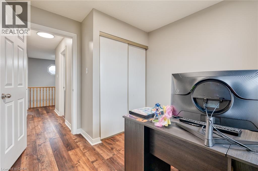 23 DYNASTY Avenue Unit# 1, Stoney Creek, Ontario, L8G4Z5 — Photo 22
