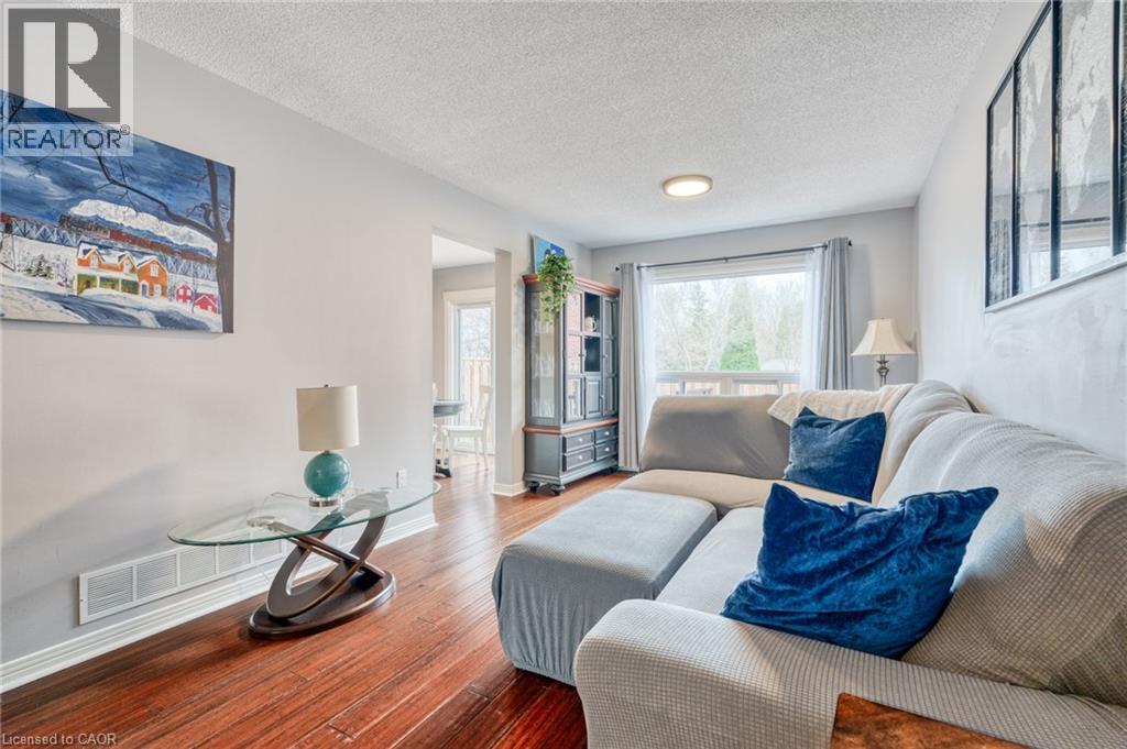 23 DYNASTY Avenue Unit# 1, Stoney Creek, Ontario, L8G4Z5 — Photo 9