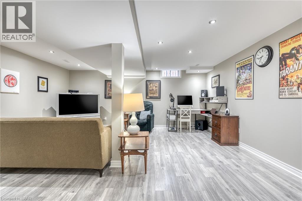 23 DYNASTY Avenue Unit# 1, Stoney Creek, Ontario, L8G4Z5 — Photo 25