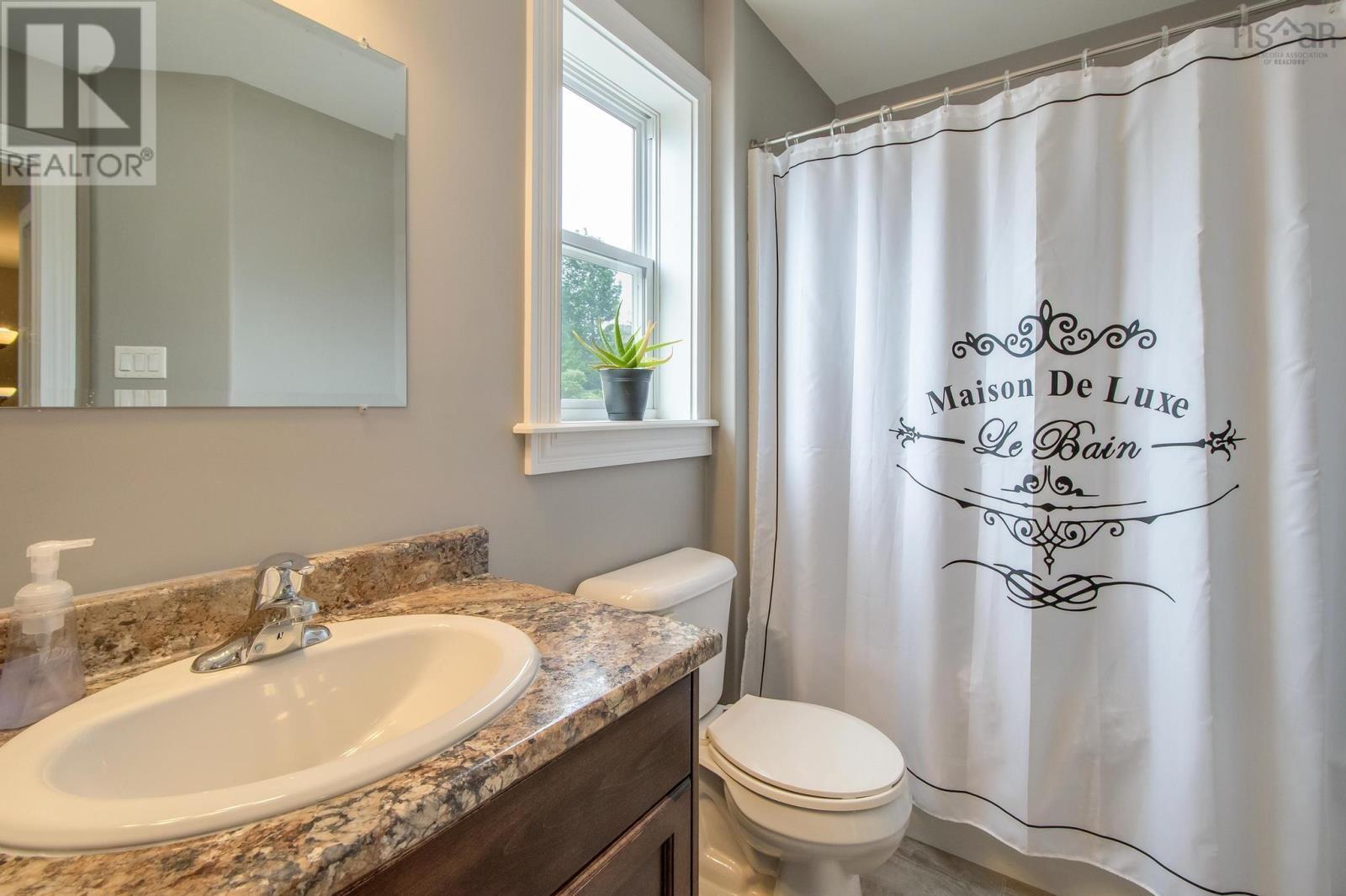 Property 26 of 42 of 30 Avebury Court