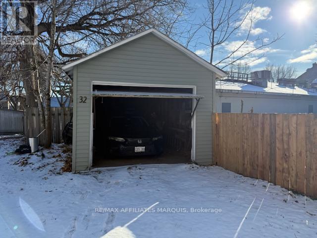 32 D'ARCY STREET - 28