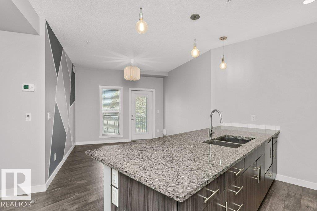 #204 10126 144 ST NW, Edmonton