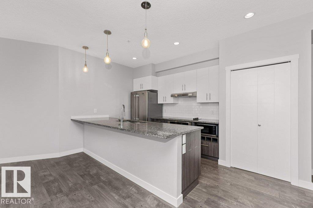 #204 10126 144 ST NW, Edmonton