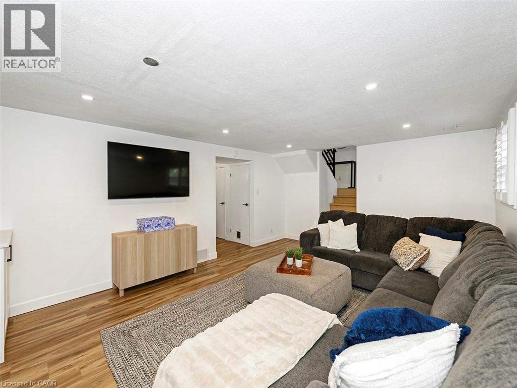 11 WAR Road, Brantford, Ontario, N3T5L6 — Photo 26