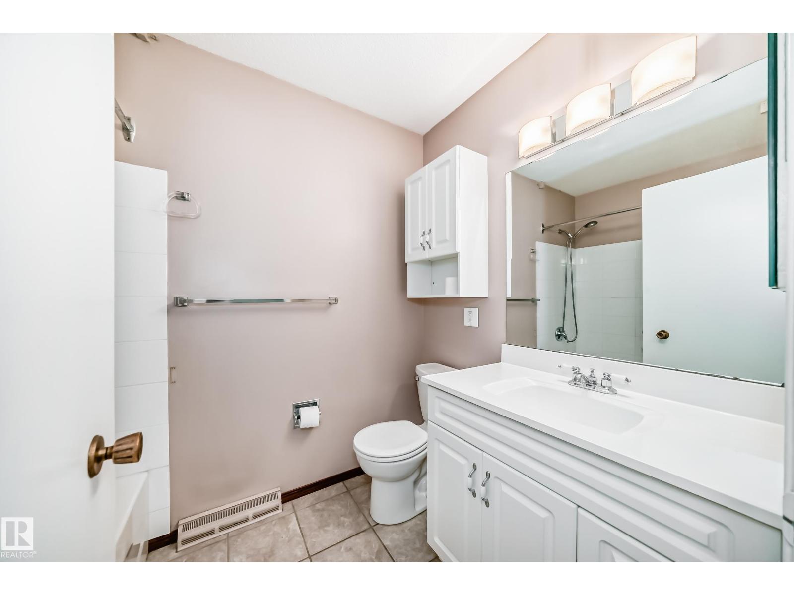 17104 85 AV NW - 26