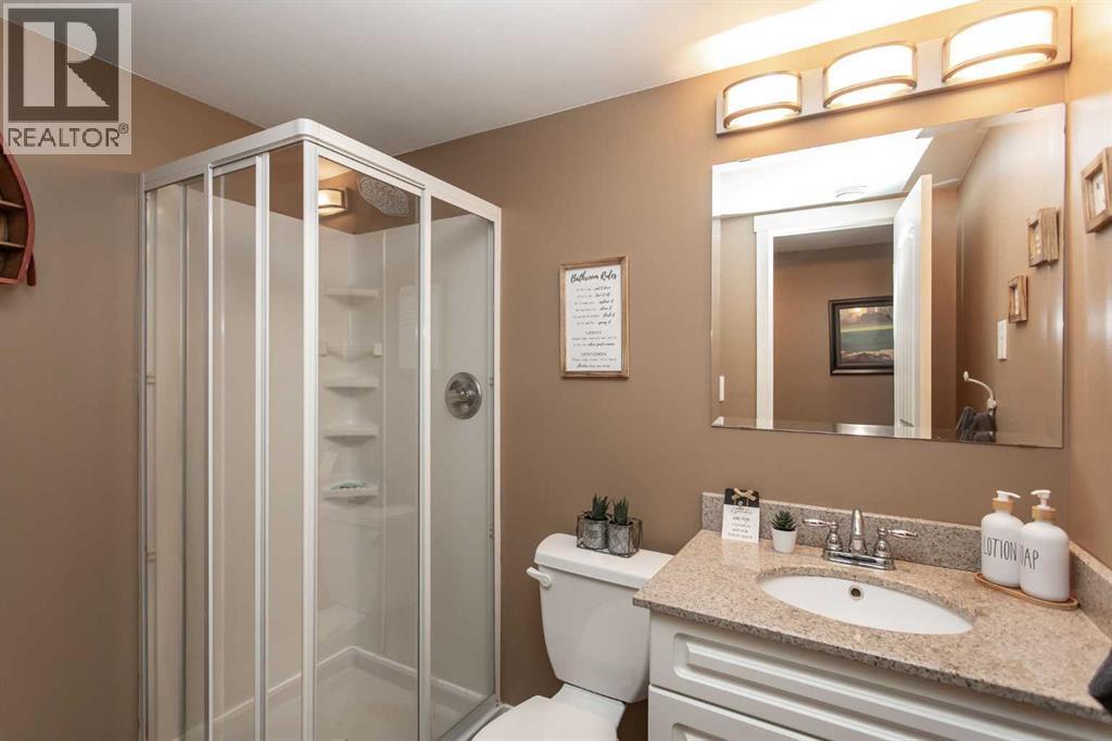 68 Garden Road, Lacombe