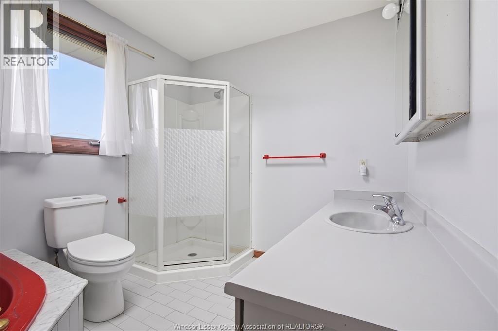 1007 LAKESHORE RD 105 - 19