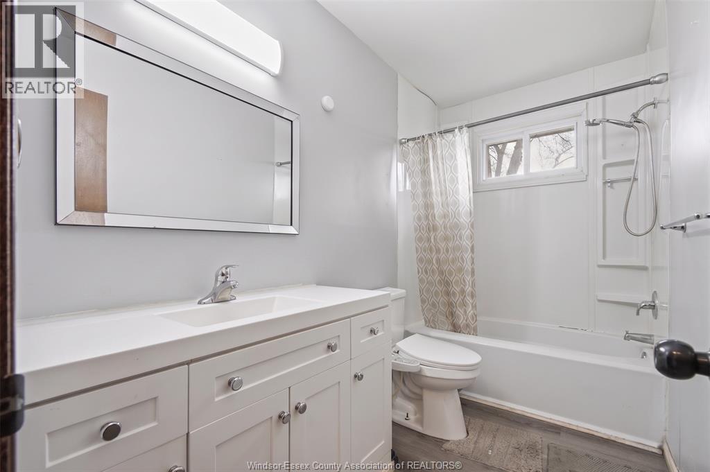 1007 LAKESHORE RD 105 - 14