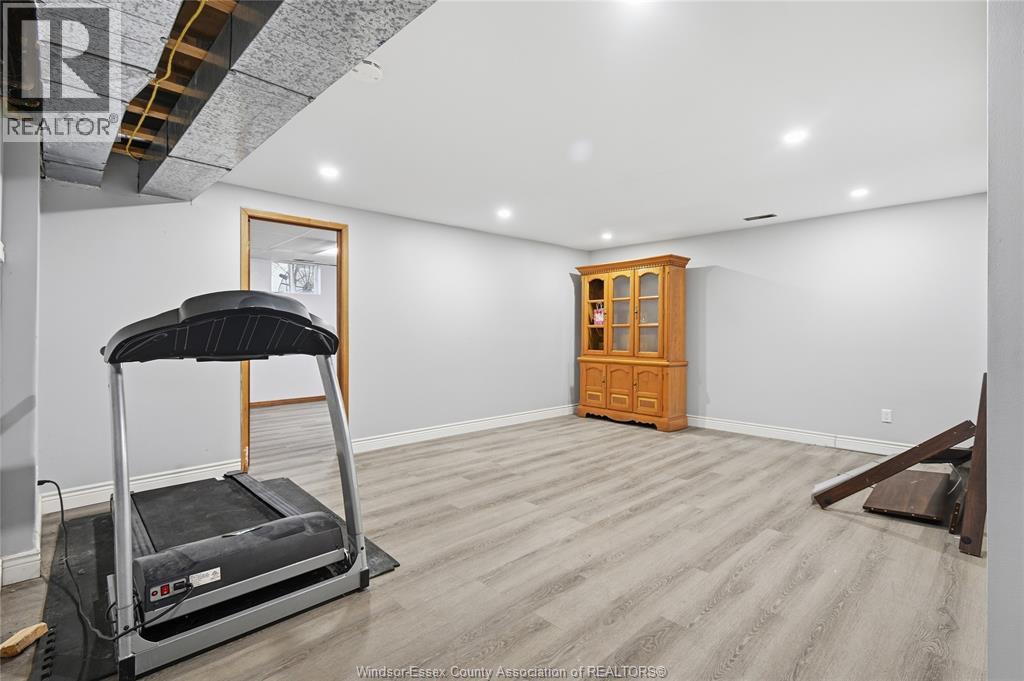 1007 LAKESHORE RD 105 - 21