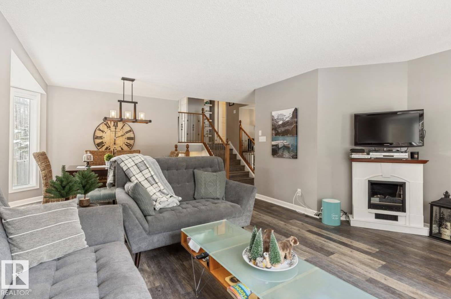 978 9 street - 9