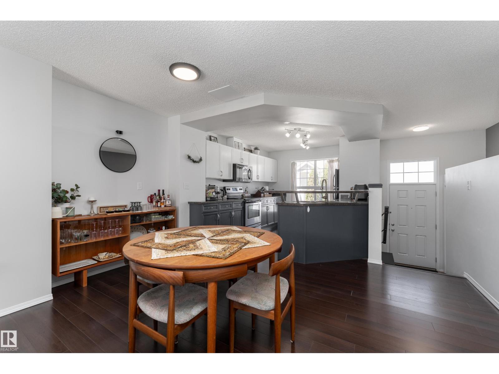 #32 5604 199 ST NW, Edmonton