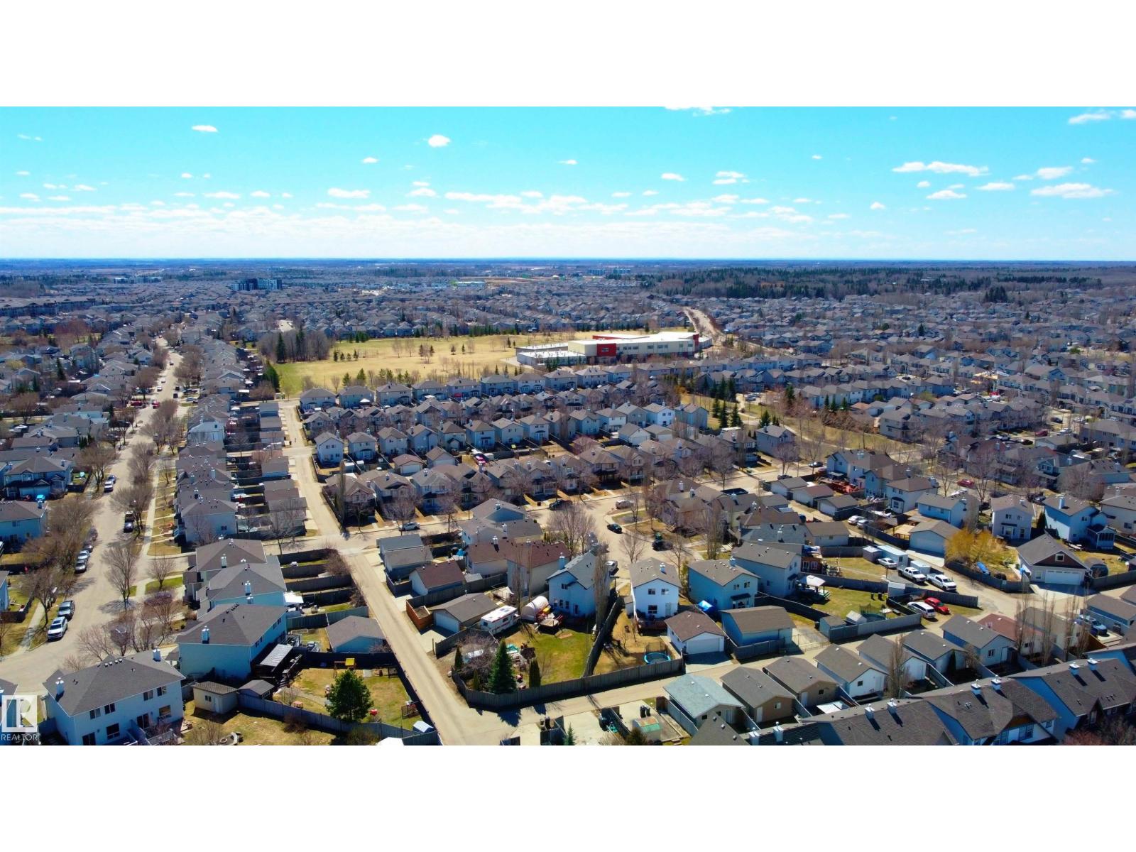 #32 5604 199 ST NW, Edmonton