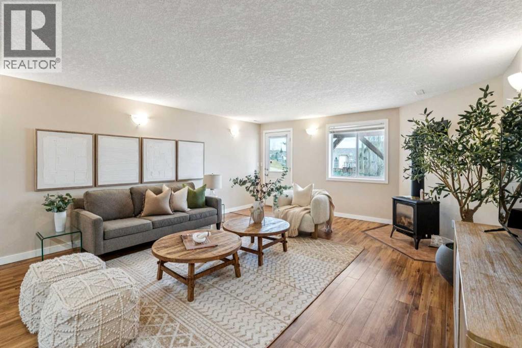 117 Bow Ridge Drive, Cochrane